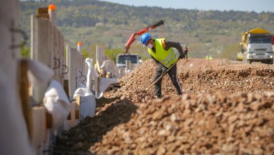 Шефът на АПИ: Изграждането на АМ "Рила" ще изведе трафика извън София