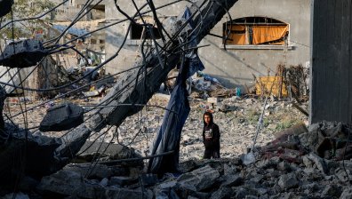 Израел удари болница в Ивицата Газа