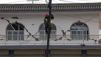 Два силни труса разтърсиха Северозападен Китай