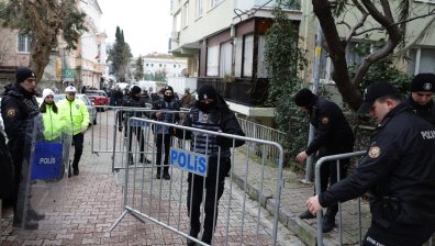 Кървава драма в Истанбул като от филм на ужасите