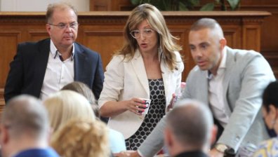 ГЕРБ внася промени: Искаме пълно равенство между машините и хартиените бюлетини