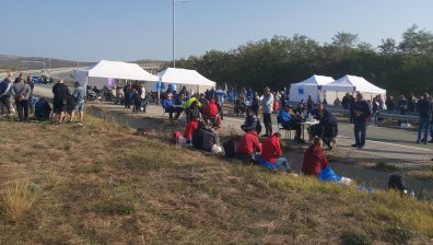 Блокади на "Тракия", "Струма", Подбалканския път: Защо се плашат и не дойдат при нас?