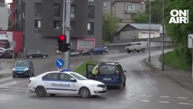 Кола блъсна и потроши жена на пешеходна пътека в Шумен