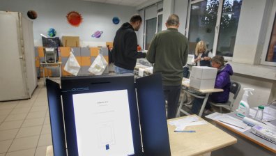 "Продължаваме промяната" спечели битката с ГЕРБ-СДС за София