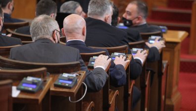 Промени в бюджета: Ще гласуват ли депутатите по-малко пари за правосъдие?