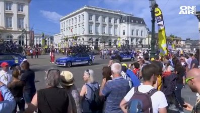 Хиляди фенове на колоезденето се събраха за тазгодишното издание на Тур дьо Франс