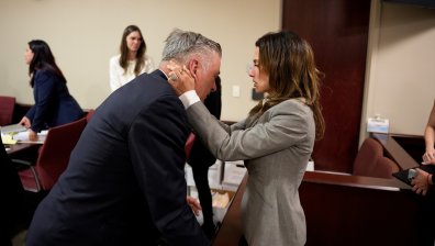 Оневиниха Алек Болдуин за непредумишлено убийство