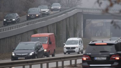 Шофьори горят със солена глоба: МВР с акция за фаровете в зима и мъгла
