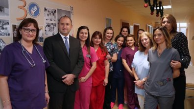 Президентът Радев даде старт на "Българската Коледа"