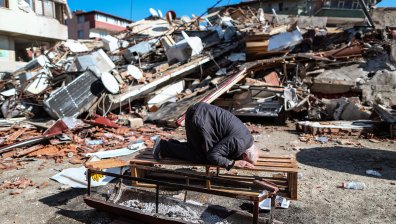 Жена от кърджалийско село и семейството ѝ изчезнаха след труса в Турция
