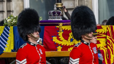 Светът се прощава с кралица Елизабет II (НА ЖИВО)