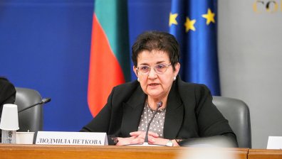 Людмила Петкова: Няма да предложа намаляване на доходите и пенсиите на хората