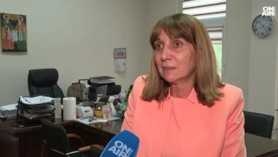 Момичета заснеха как бият и унижават своя връстничка в столично училище