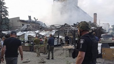 След атаката по ресторант в Украйна - най-малко 4 жертви, ранените са десетки