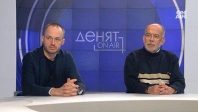 Парламентът заприличва на змиярник, в който всички се мразят