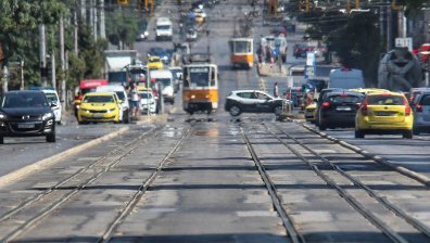 Пригответе се за опасно горещ четвъртък с температури до 42°