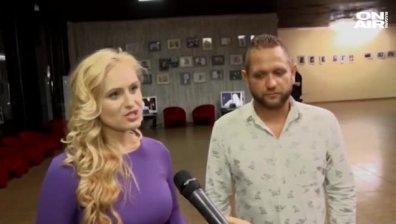 Звездна изложба във Варна: "Тет-а-Тет" събира автографи на холивудски актьори