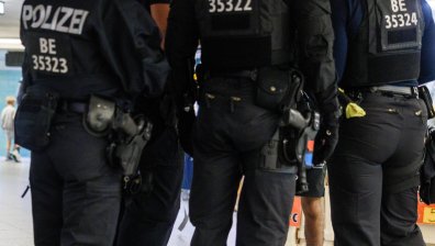 Фойерверки в Дюселдорф превърнаха празник в ужас - 19 души са ранени