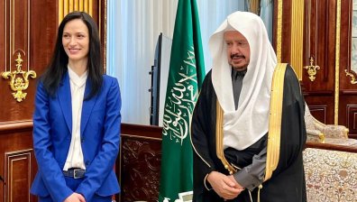 Мария Габриел: Прагматизъм и визия за бъдещето стоят между България и Саудитска Арабия