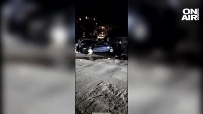 Пиян до козирката шофьор на бус смачка няколко коли, знаци и кофи в София