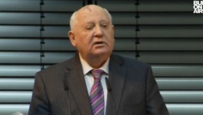 Михаил Горбачов предупреждава: Светът се готви за война!