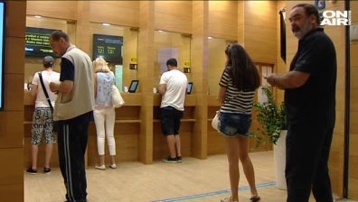 Въпреки сривът на лирата &ndash; нова криза няма да има, вещаят икономистите