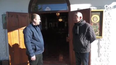 "Аз съм полицай, дори в почивката си" - крадецът от храма имал нужда от пари за храна