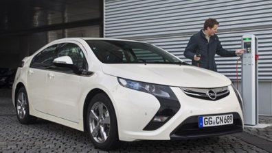 Ampera/Volt спечели "Автомобил на годината 2012"