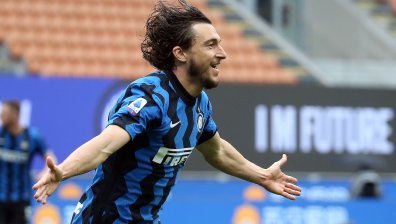 "Интер" изкова шампионска победа срещу "Каляри" с 1:0