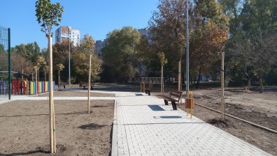 Молба до столичен район: Поставете осветление на моста на р. Владайска! 