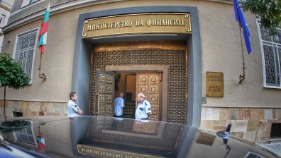 След отпадналата забрана за внос - МФ отпуска 63 млн. лв. за зърнопроизводителите