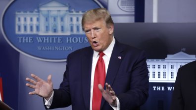 Тръмп: Готови сме да се оттеглим от СЗО и СТО, те малтретират САЩ