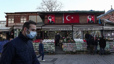 Превръщат летище "Ататюрк" в полева болница, спад на заразените в Италия