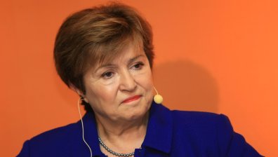 Ковид-19 удари и петролните производители - загуби от $10 млрд.