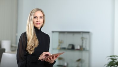 Investor Media Group започва да издава списанието Bloomberg Businessweek