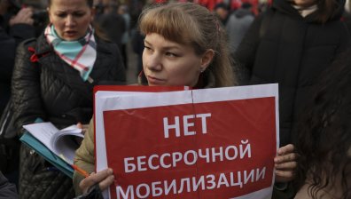 Заплаха ли са за режима роднините на мобилизираните мъже в Русия?