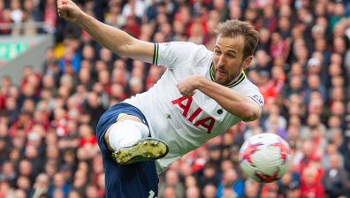 "Байерн" представя Кейн до часове, "Билд" даде подробности за трансфера