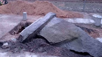 Вандали оскверниха паметника на хан Кубрат в Украйна (ВИДЕО)