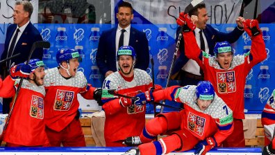 Чехия изхвърли САЩ от Световното по хокей, Канада също е на полуфиналите