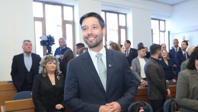 СОС не успя да избере председател - балотаж между Бонев и Тонова от БСП