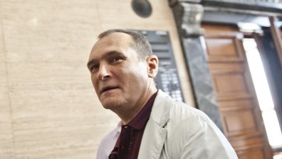 Божков готов да се върне в България, но като защитен свидетел срещу Борисов
