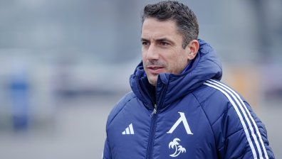 "Цървена звезда" попиля "Левски" в дебюта на Хулио Веласкес