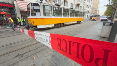 Столичната община за блъснатото дете: Водачът на трамвая е жена с 20-годишен опит