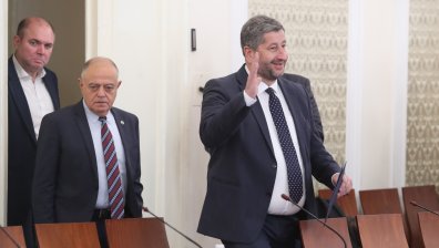 Христо Иванов: Отиваме на избори, имаме твърде много различия с БСП