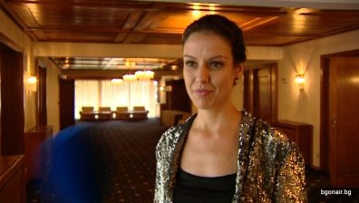 Йоанна Николова, водеща на Сутрешния блок с награда от Медицинския университет