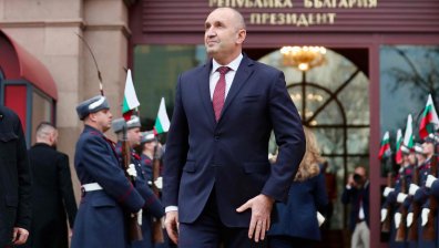 "Тренд": Радев води с 12% пред ГЕРБ-СДС, пет партии влизат в следващия парламент