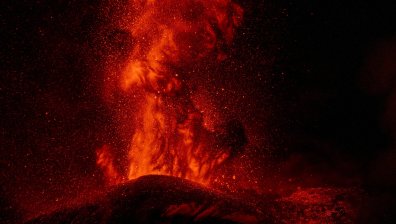 Мълния уби турист по време на изкачване на Етна