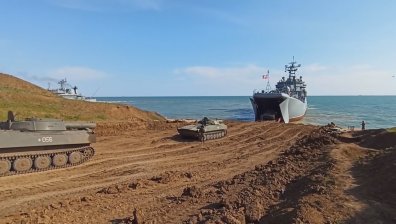 НАТО - доволни от изтеглянето на руските войски от границата с Украйна
