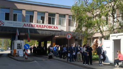 Зелени коридори в 15 областни центрове в страната