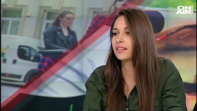Български народни песни в софийското метро: Талантът дебне отвсякъде!